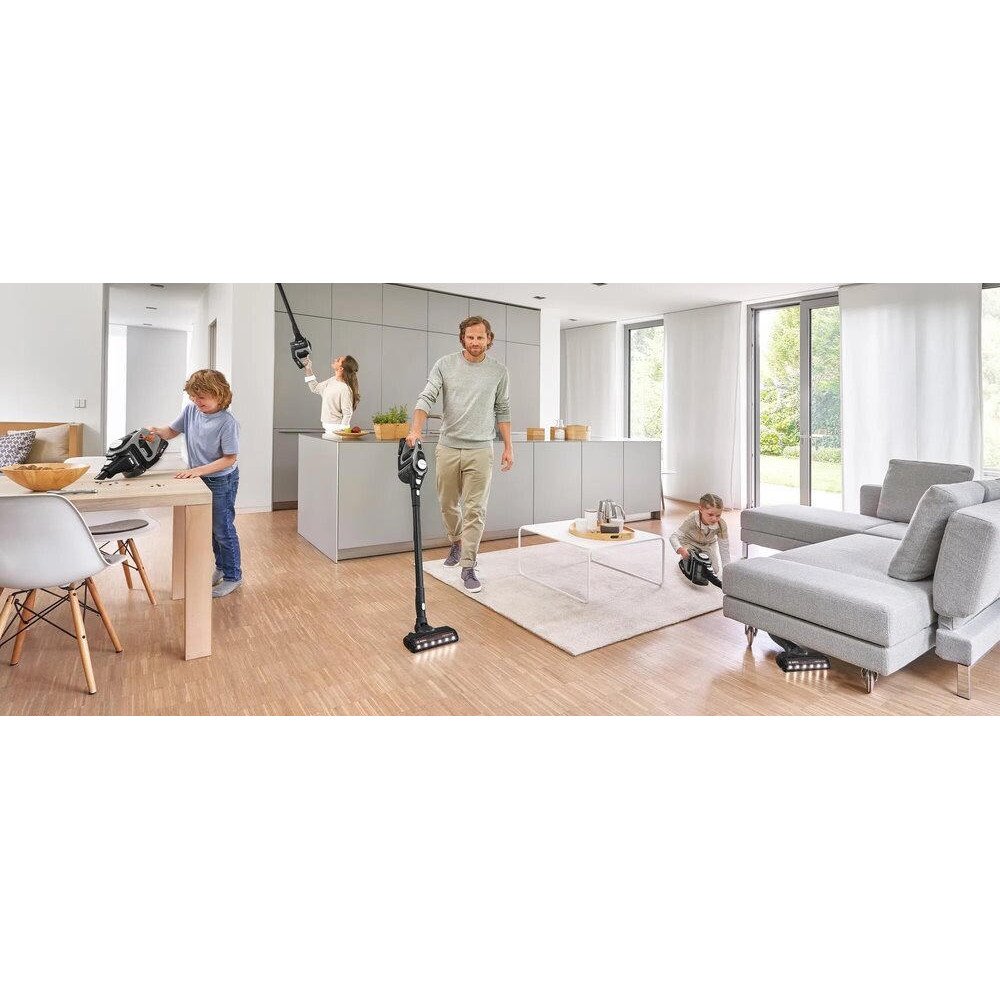 Пылесос Bosch BCS82G31