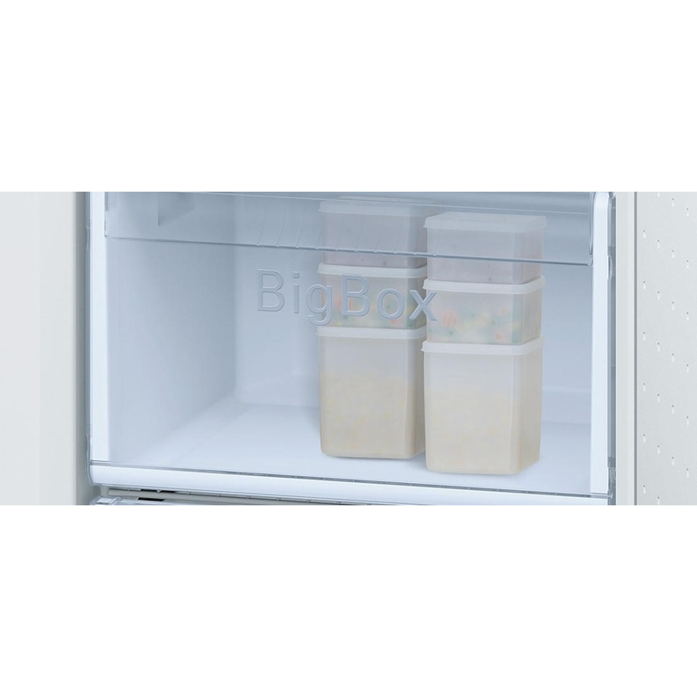 Двухкамерный холодильник Bosch KGN 39NL13 R