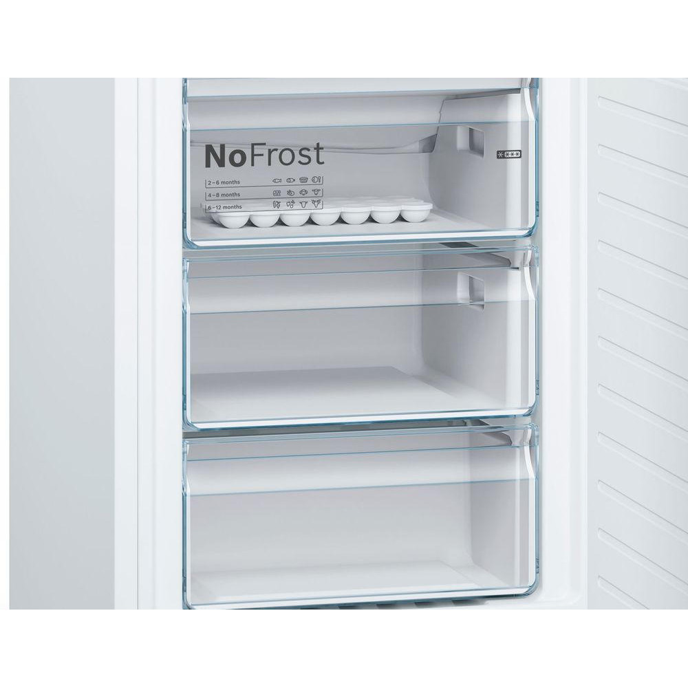 Двухкамерный холодильник Bosch KGN39XW34R