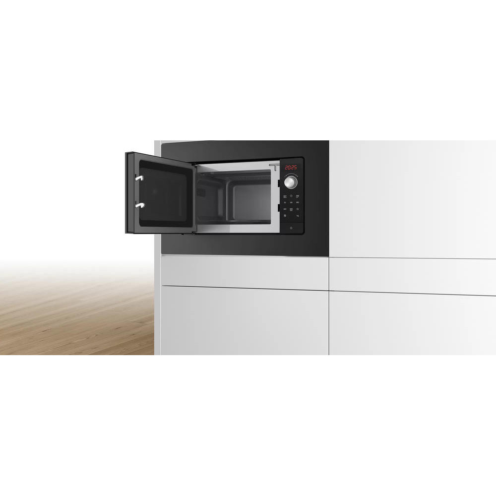 Встраиваемая микроволновая печь Bosch BFL623MC3