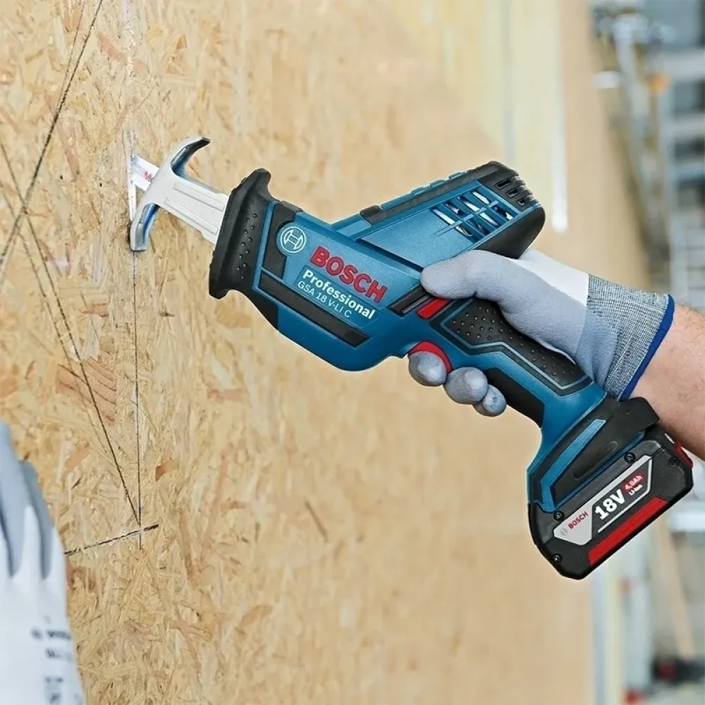 Bosch GSA 18 V-LI C Professional Solo аккумуляторная сабельная пила (без АКБ и ЗУ), 06016A5001