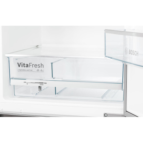 Двухкамерный холодильник Bosch KGE39XL2AR