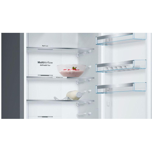 Двухкамерный холодильник Bosch KGN39XC31R