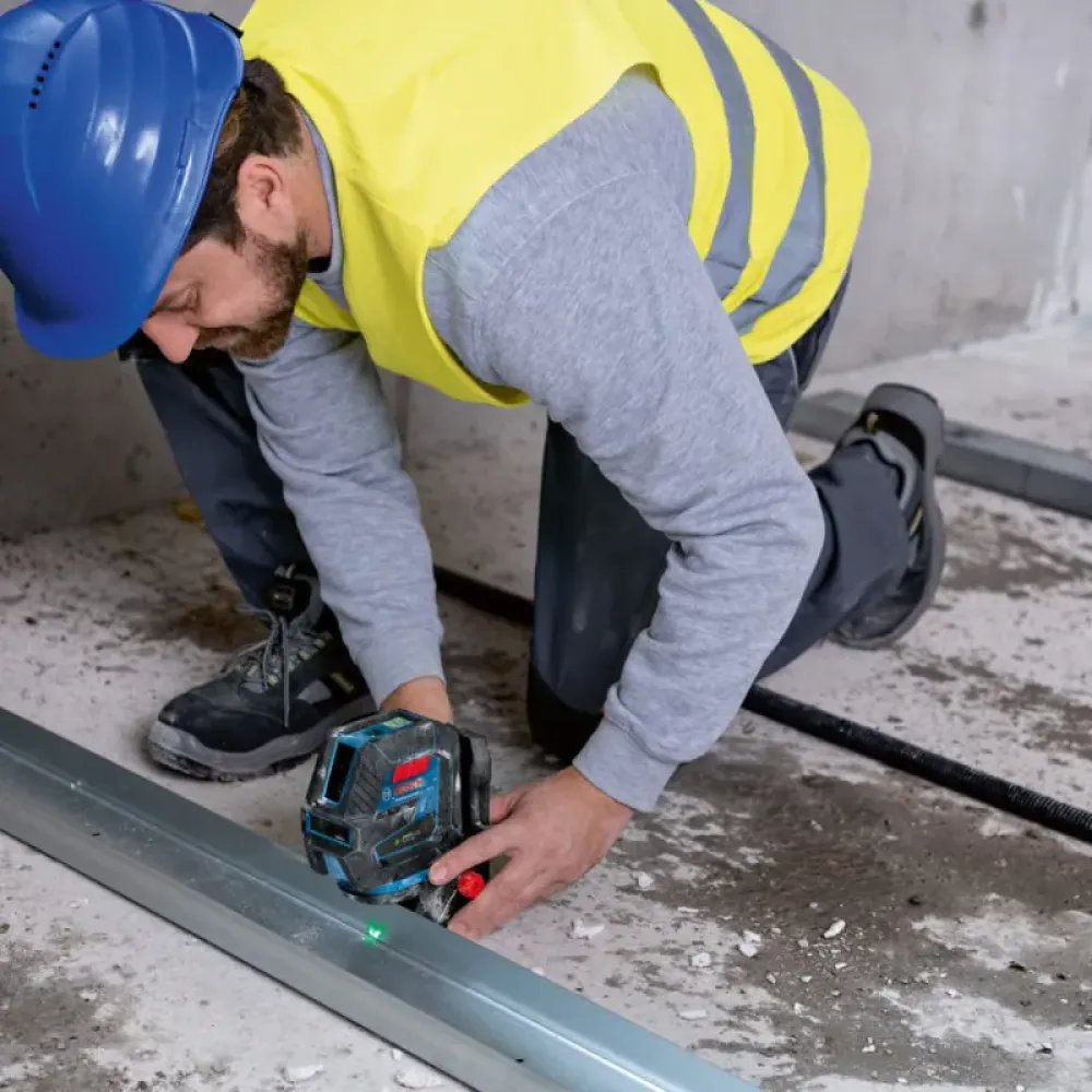 Bosch GCL 2-50 G Professional уровень лазерный со штативом BT 150, 0601066M01