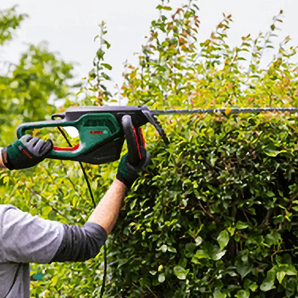 Bosch AdvancedHedgeCut 70 кусторез электрический, 06008C0903