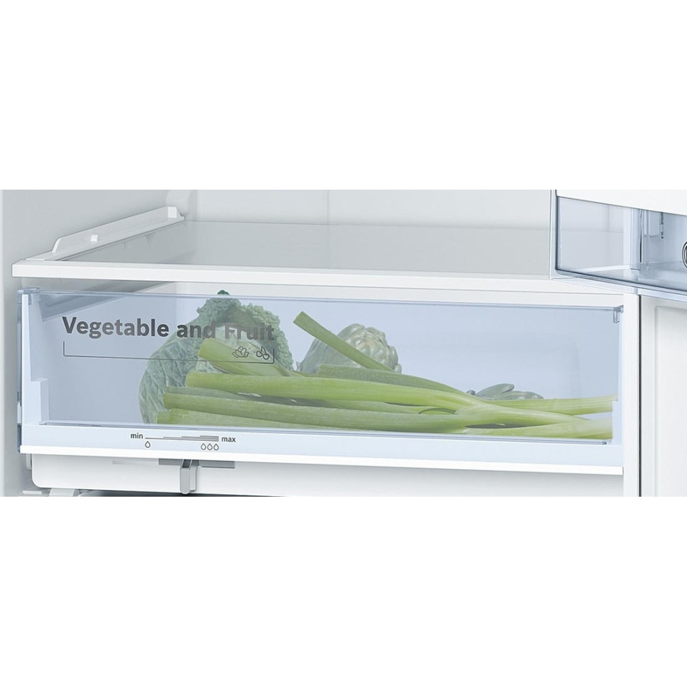 Двухкамерный холодильник Bosch KGN 39NW13 R