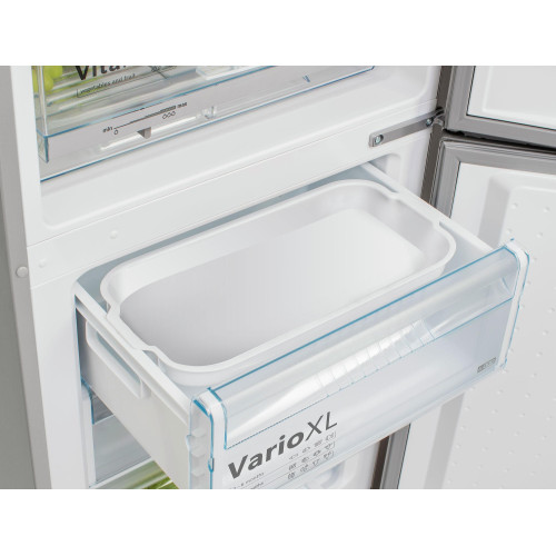 Двухкамерный холодильник Bosch KGE39AI2OR