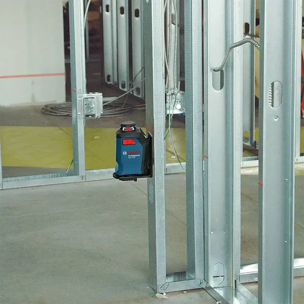 Bosch GLL 2-20 лазерный уровень +BM-3 с кейсом 0601063J00